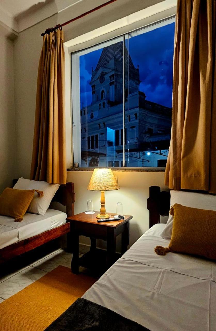 Hotel 巴巴塞纳 外观 照片